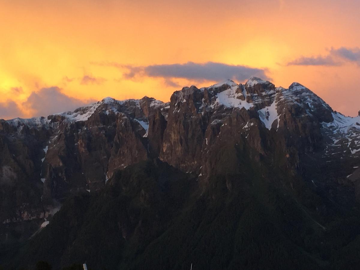 Rifugio Viviani Pradalago Hotel Madonna Kültér fotó